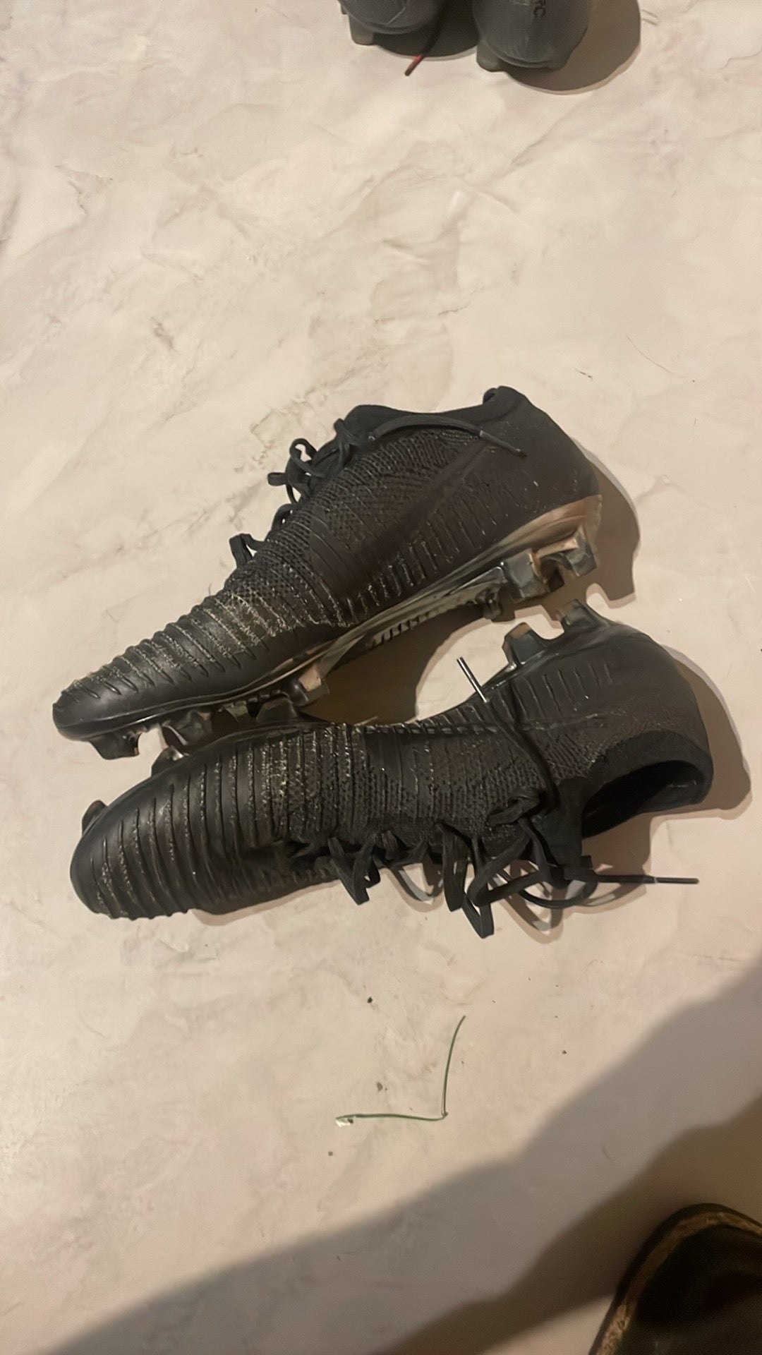 Nike fodboldstøvler 43
