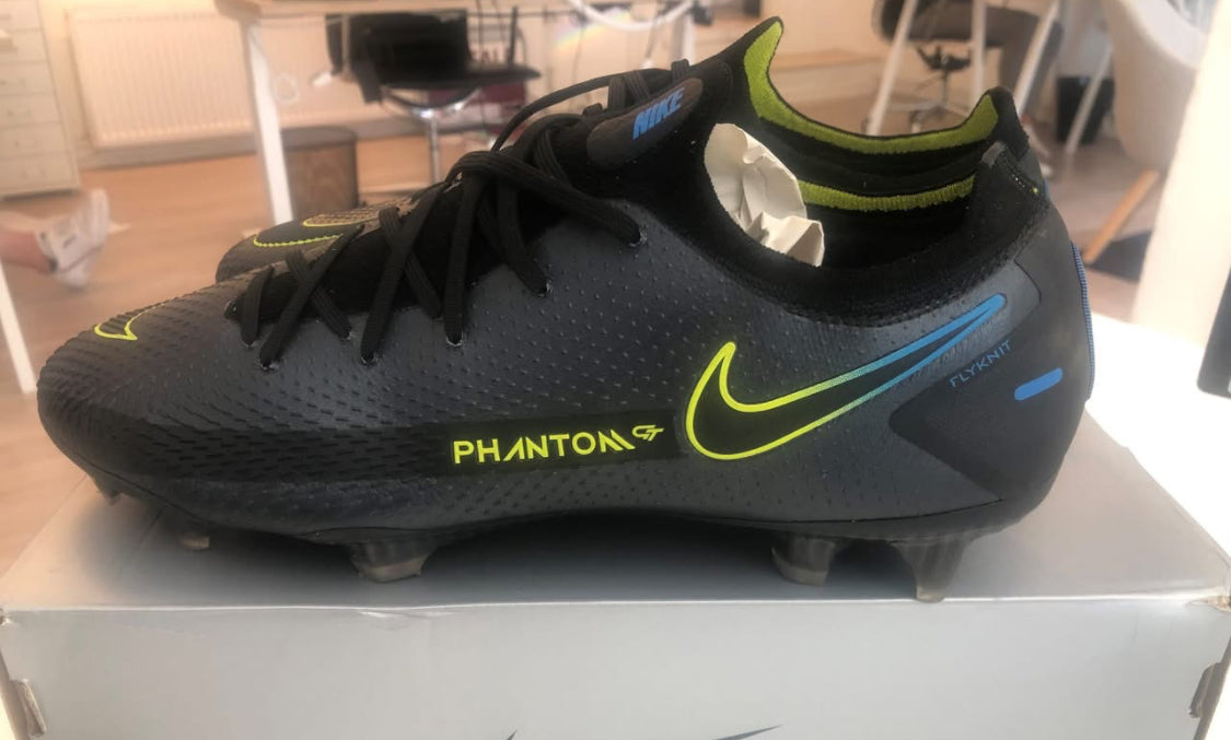 Nike phantom 44.5
