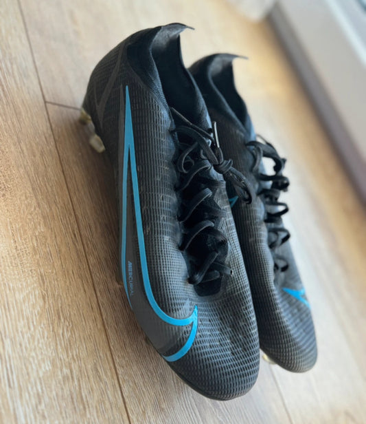 Nike mercurial sg 44.5